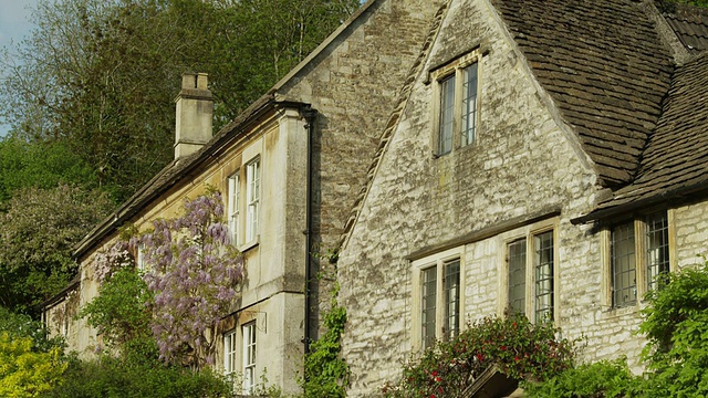 MS TU Stone房屋外观/ Castle Combe，科茨沃尔德，威尔特郡，英国视频素材