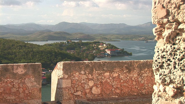 古巴圣地亚哥，古巴圣地亚哥，El morro Fort to City of Santiago de Cuba，古巴视频素材