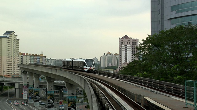 马来西亚吉隆坡吉隆坡列车-班萨尔站/吉隆坡视频素材