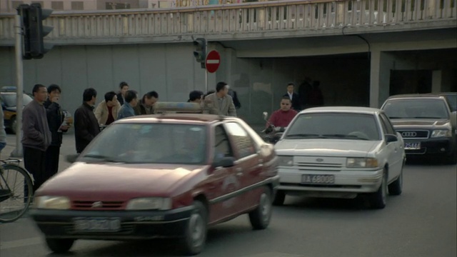 MS, Traffic on street，中国北京视频素材