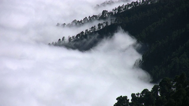 山间隔拍摄视频素材