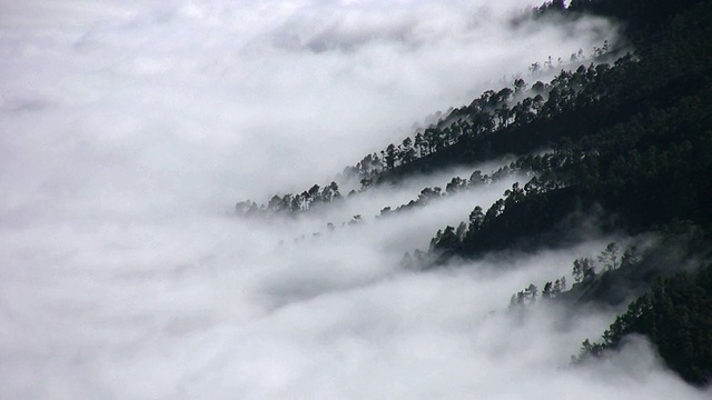 山间隔拍摄视频素材