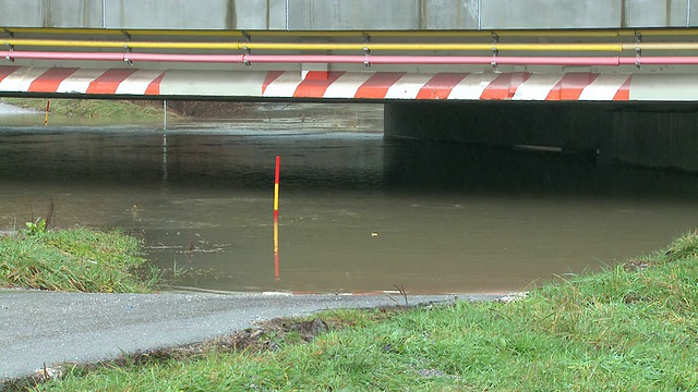 高清:淹没了道路视频素材