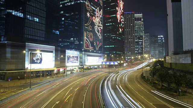 T/L WS中国香港交通繁忙的夜景视频素材