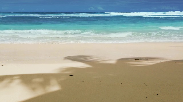 平静的海景视频素材