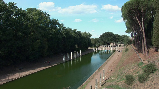 HA游泳池在Villa Adriana / Tivoli，拉齐奥，意大利视频素材