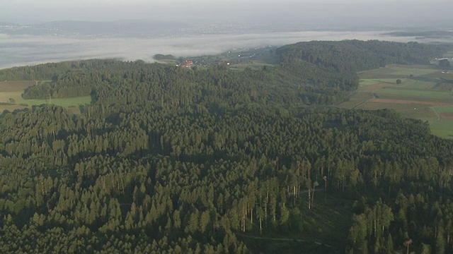 WS POV over Hills / St.Gallen，瑞士视频下载