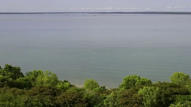 T/L WS ZI达尔文港退潮和退潮对海平面上升的感觉/达尔文港，北领地，澳大利亚视频素材