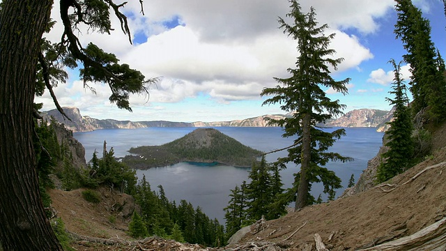 T/L, WS，火山口湖，火山口湖国家公园，俄勒冈，美国视频素材