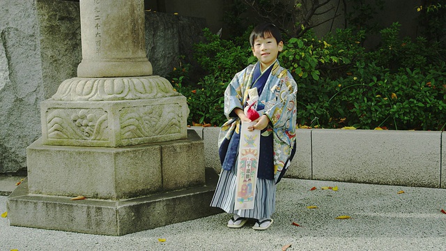 日本东京，5岁男孩视频素材