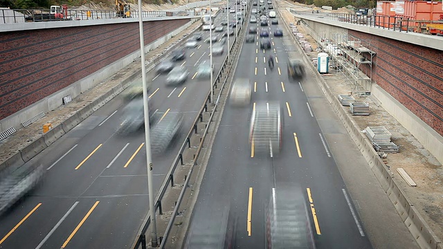 德国高速公路-柏林夏洛滕堡/时间间隔视频素材