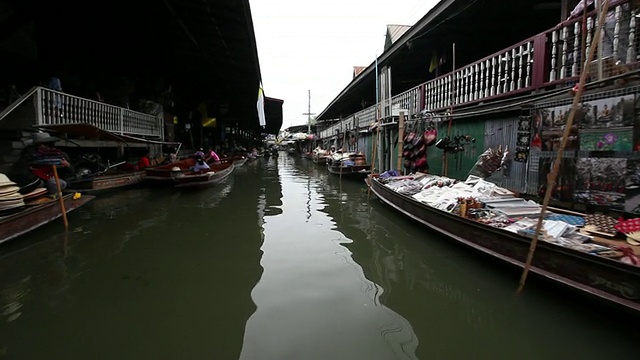 WS POV观点浮动市场/曼谷，Ratchaburi Provinvr，泰国视频素材