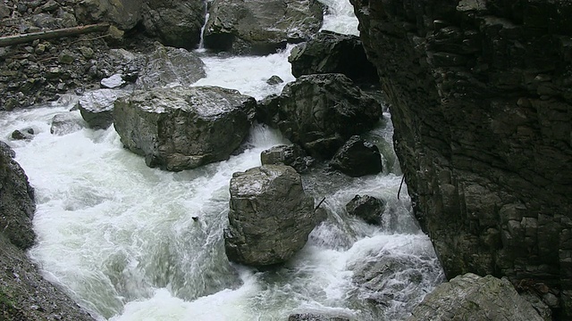 德国巴伐利亚的breitachklamm / Oberstdorf的WS视图视频素材