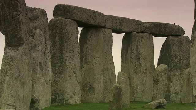 巨石阵:古代史前纪念碑，威尔特郡，英国视频素材