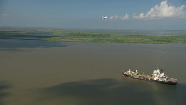 空中WS水上飞机在三角洲海湾/新奥尔良，美国路易斯安那州视频素材