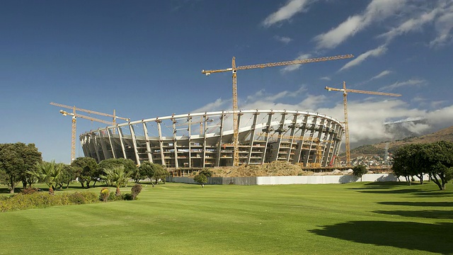 新国际足联2010年开普敦体育场正在建设中，绿点，南非视频素材