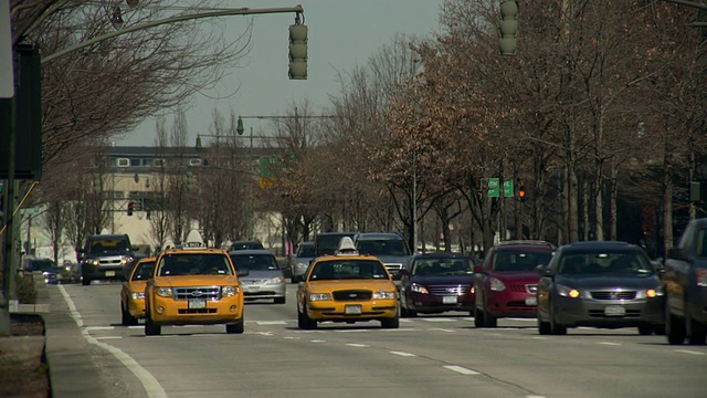 汽车在曼哈顿西区高速公路上行驶视频素材