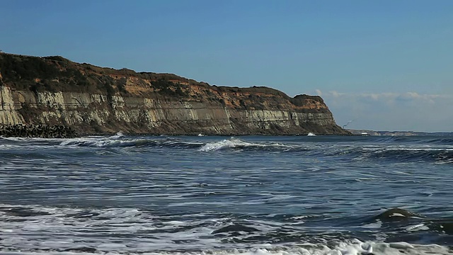 海洋和海浪流向海滩/长西，千叶，日本视频素材