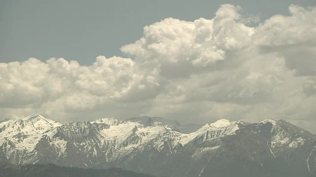 喜马拉雅山的景色视频素材