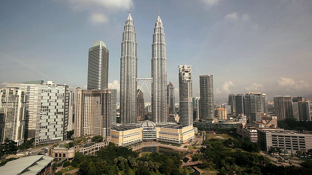 马来西亚吉隆坡市观景中心(KLCC)和马来西亚吉隆坡馆，视频素材