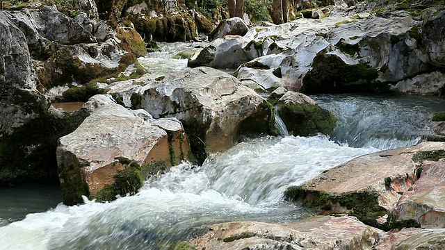 高清:高山流水视频素材