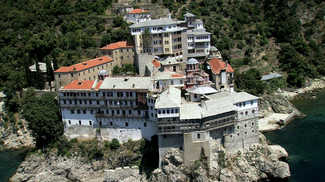 WS AERIAL Moni Osiou Grigotiou东正教修道院，专为圣尼古拉斯/阿陀斯山，马其顿，希腊视频素材