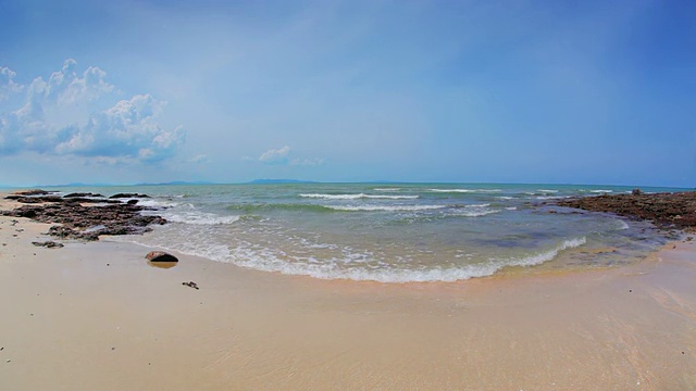 海和石头。视频素材