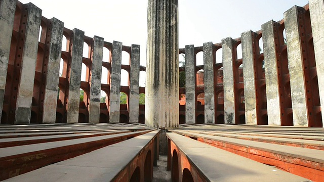 Ram Yantra (Jantar Mantar)在印度新德里天文台拍摄的MS TD视频素材