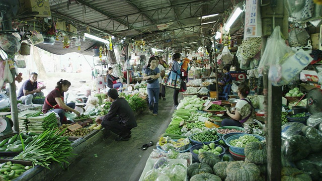 Khlong Toei Talat菜市场视频素材