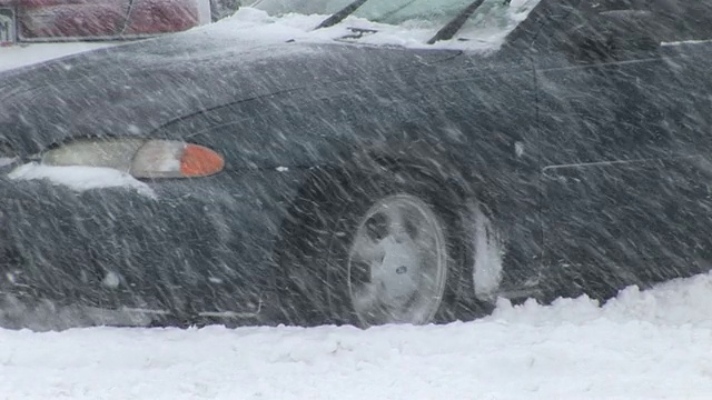 雪暴风雪，丹佛，科罗拉多州，2006年12月。视频素材