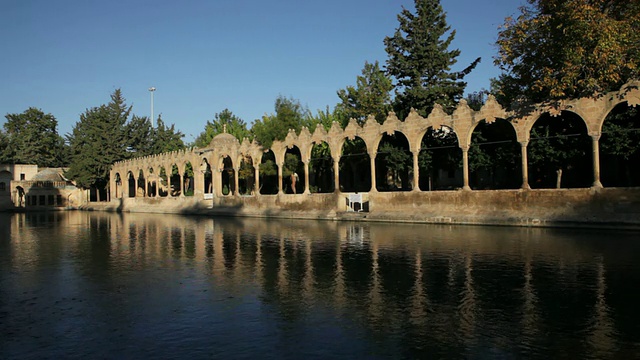 鱼湖(Balikli Gol)， Sanliurfa，火鸡视频下载