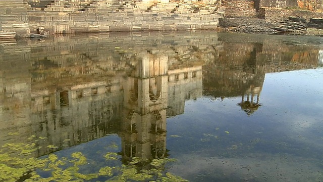 倾斜展示印度拉贾斯坦邦chittogarh Padmini宫殿视频素材