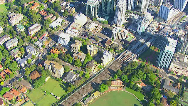 MS AERIAL ZI View of city / Mascot，新南威尔士，澳大利亚视频素材