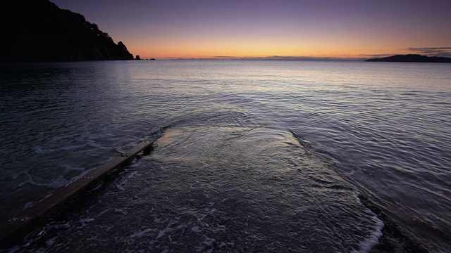 慢镜头:日落海景视频素材