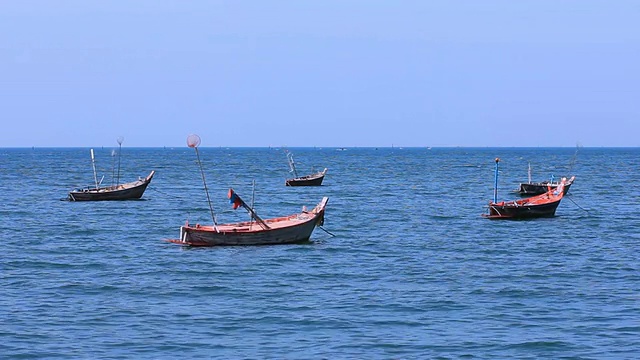 爆炸Saen海滩视频素材