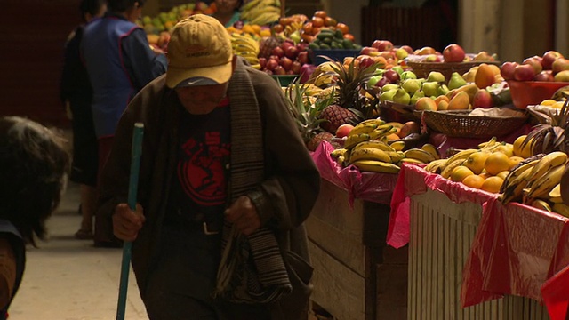 秘鲁Chachapoyas市场，Chachapoyas， [PerÃº]视频素材