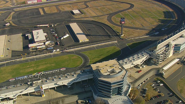 MS AERIAL ZO拍摄的Lowe's motorspeedway / North Carolina, United States视频素材