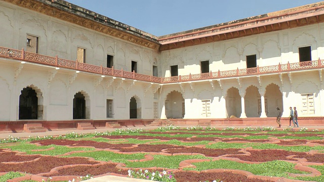 MS Shot at Taj Mahal / Agra，北方邦，印度视频素材