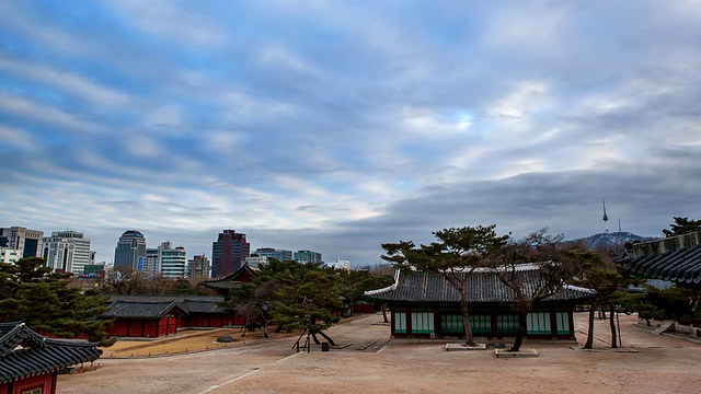 韩国首尔，北首尔塔和长荣宫的WS T/L场景视频素材