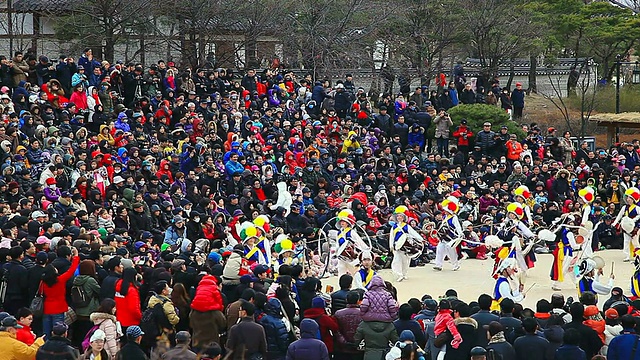 MS韩国传统音乐表演团体在韩国首尔南山民俗村音频表演的照片视频素材