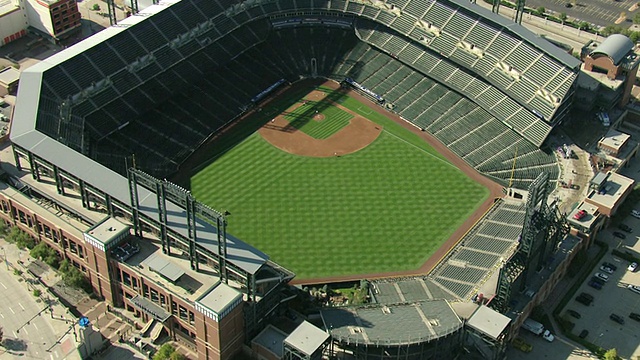 MS ZI航拍coors field / Denver, Colorado, United States球场和体育场的座位视频素材