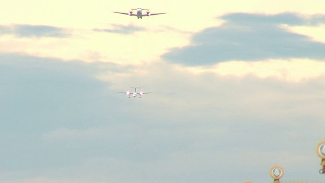 yvr -小型飞机交通堵塞视频素材