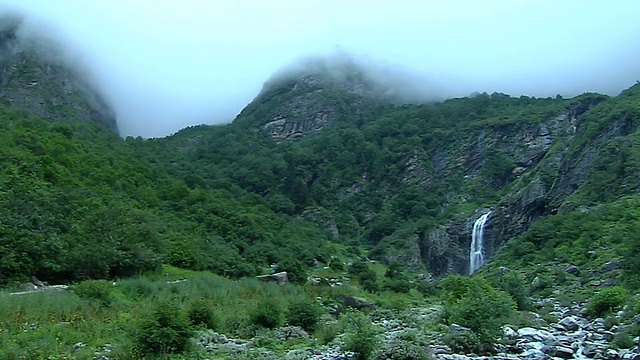 北阿坎德邦的云和山脉视频素材