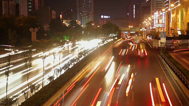 WS T/L夜间高峰时段交通视图/西安，陕西，中国视频素材