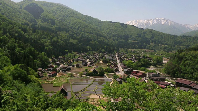 WS TD世界遗产和村落观/白川go，岐阜县，日本视频素材