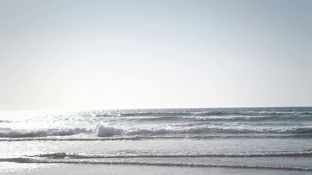 在海滩慢跑视频素材