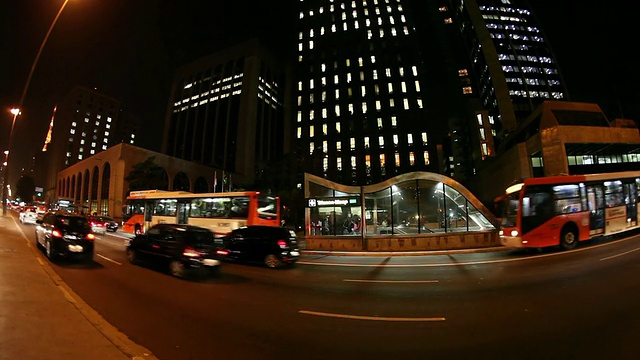 WS PAN Avenida Paulista Avenue at night /圣保罗，巴西视频素材