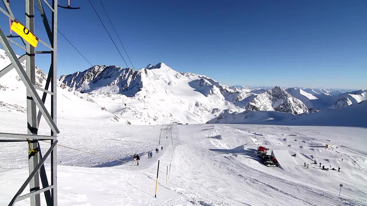 冰川滑雪场视频素材