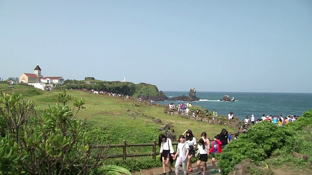 WS View of Jeju Seopjikoji(韩剧电影外景地)/ Seogwipo，济州岛，韩国视频素材