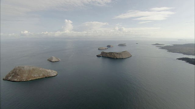 Track towards Rocas Bainbridge高清版视频素材